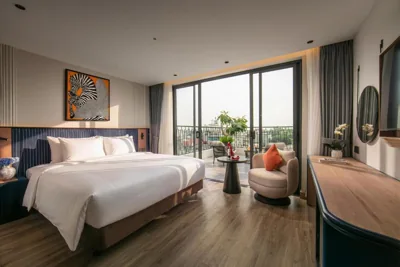 Prestige Terrace Suite con vistas al perfil urbano — MAY DE VILLE Prestige Hotel